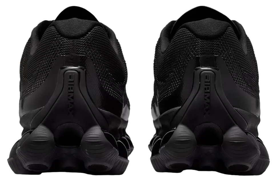 nike liquid max triple black 3