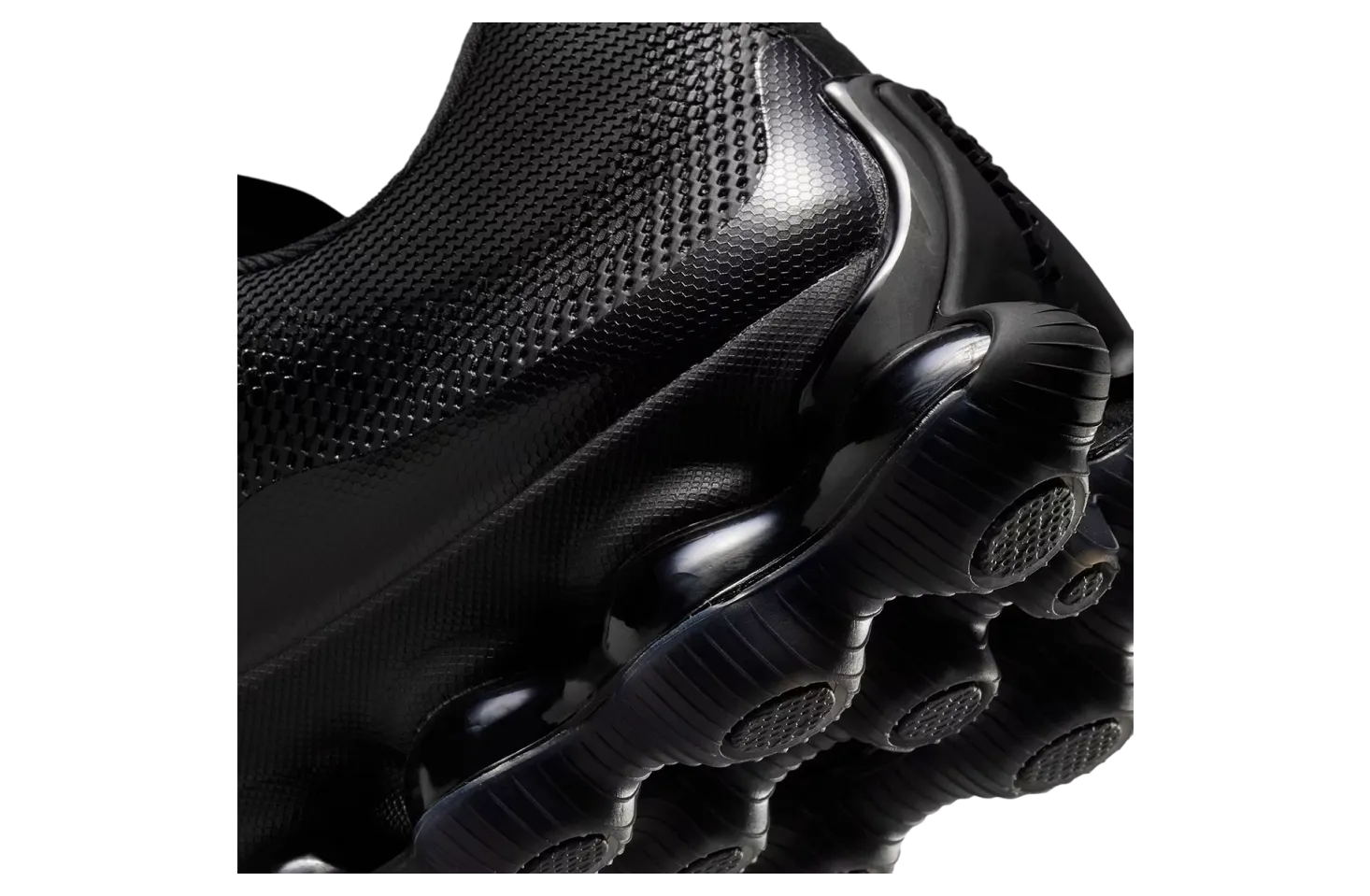 nike liquid max triple black 6