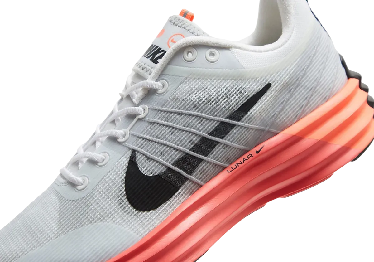 nike lunar roam white bright crimson 4