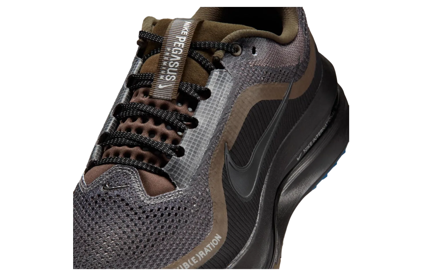 nike pegasus premium off noir dark hazel 6