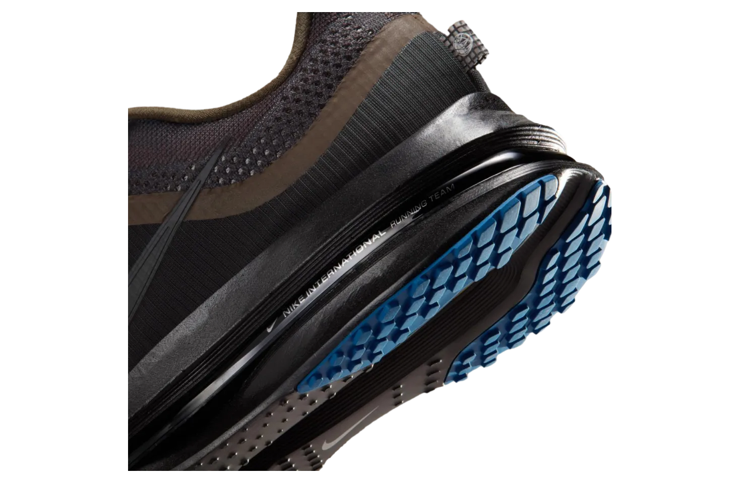 nike pegasus premium off noir dark hazel 7