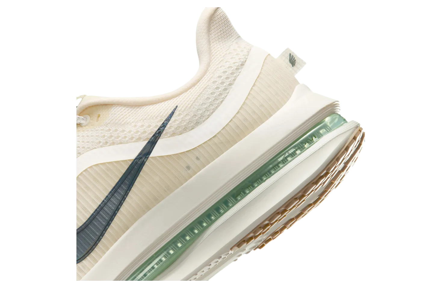 nike pegasus premium pale ivory jade horizon 6