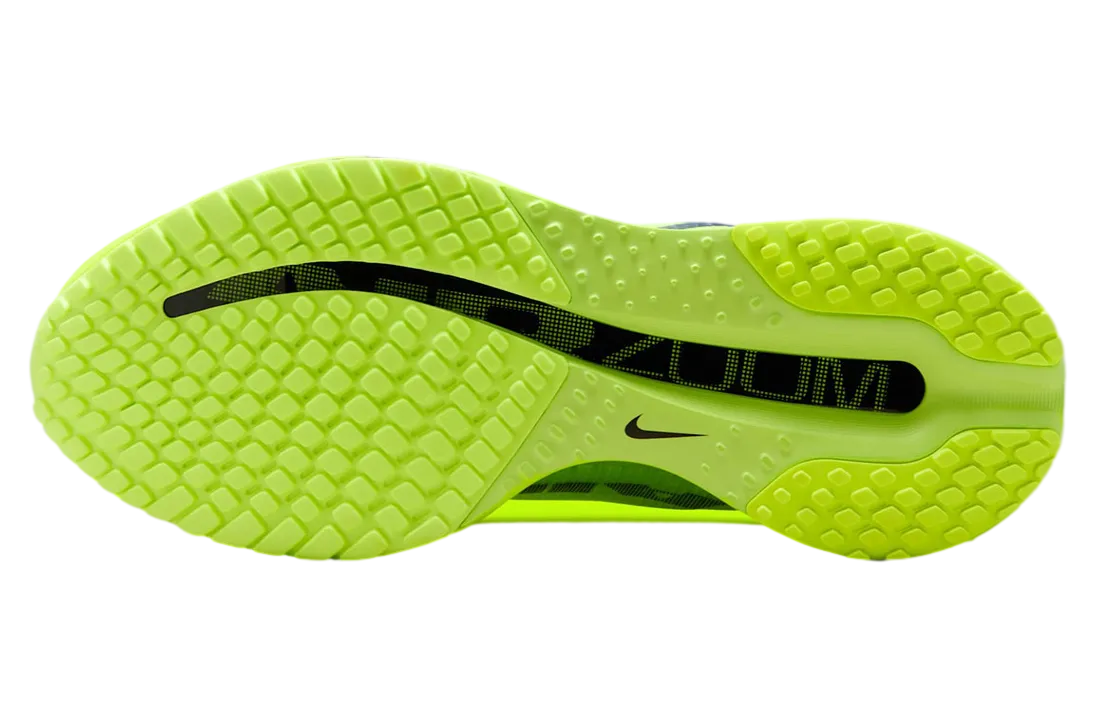 nike pegasus premium volt black 3