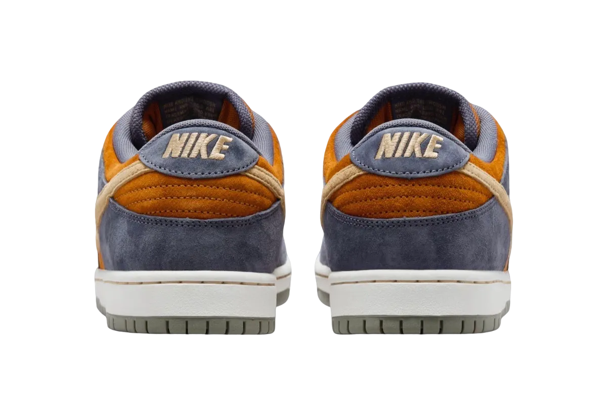 nike sb dunk low light carbon 1