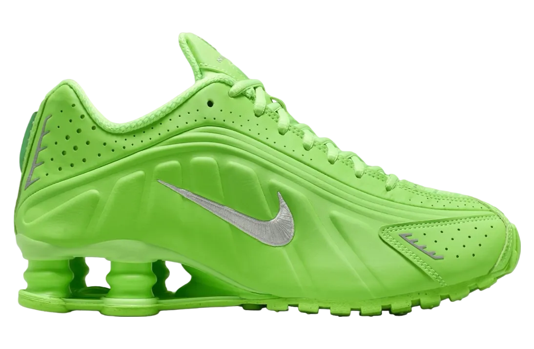 nike shox r4 green strike 3