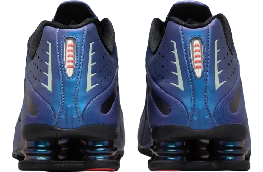 nike shox r4 iridescent 3