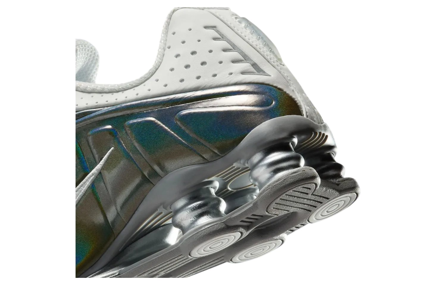 nike shox r4 white iridescent 6