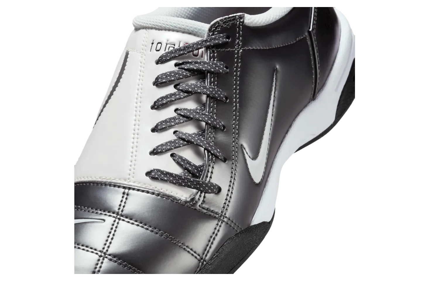 nike total 90 iii light graphite light smoke 4