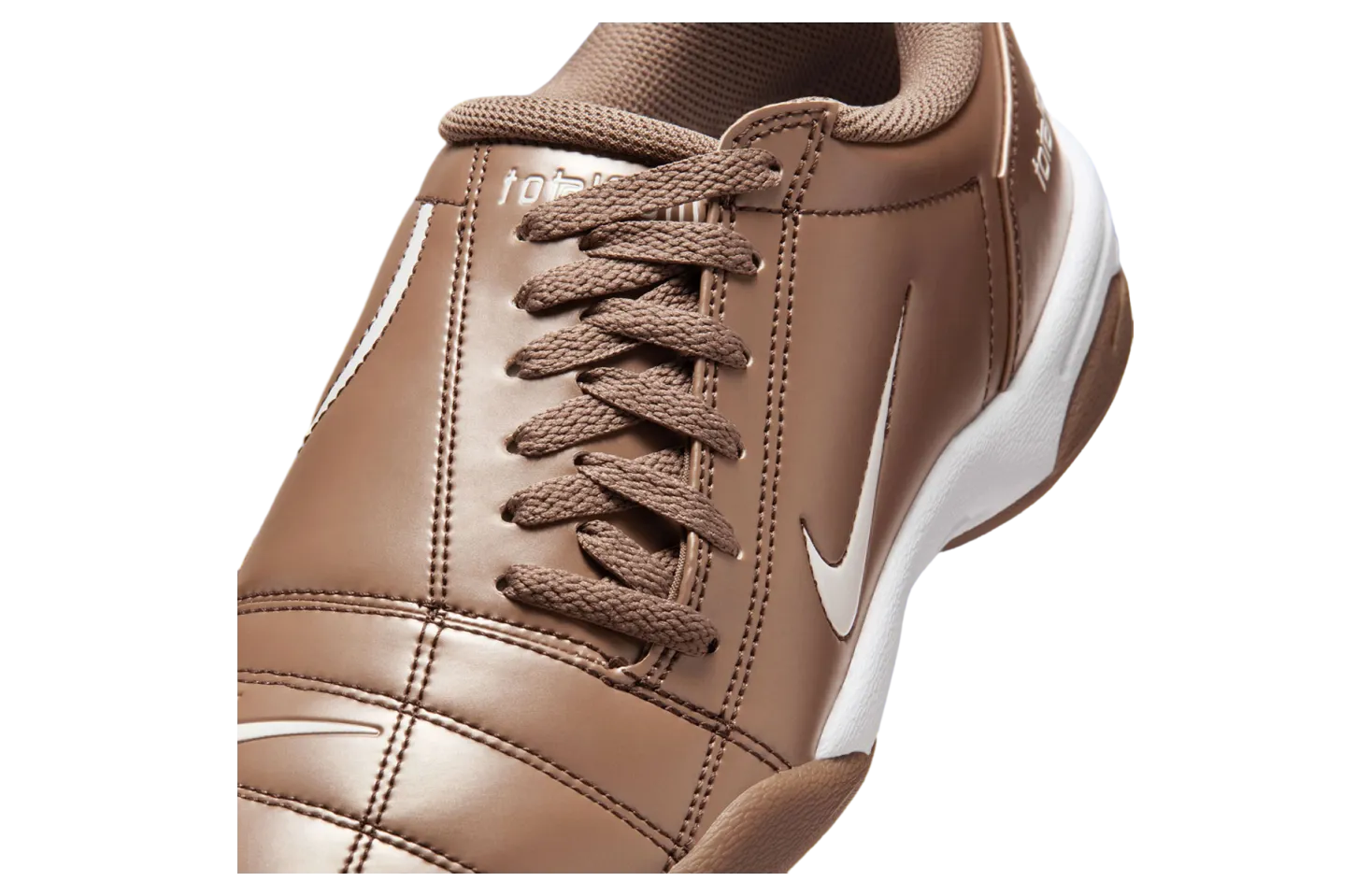 nike total 90 iii mink brown racer blue 6