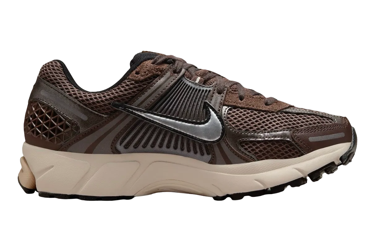 nike wmns zoom vomero 5 baroque brown 1