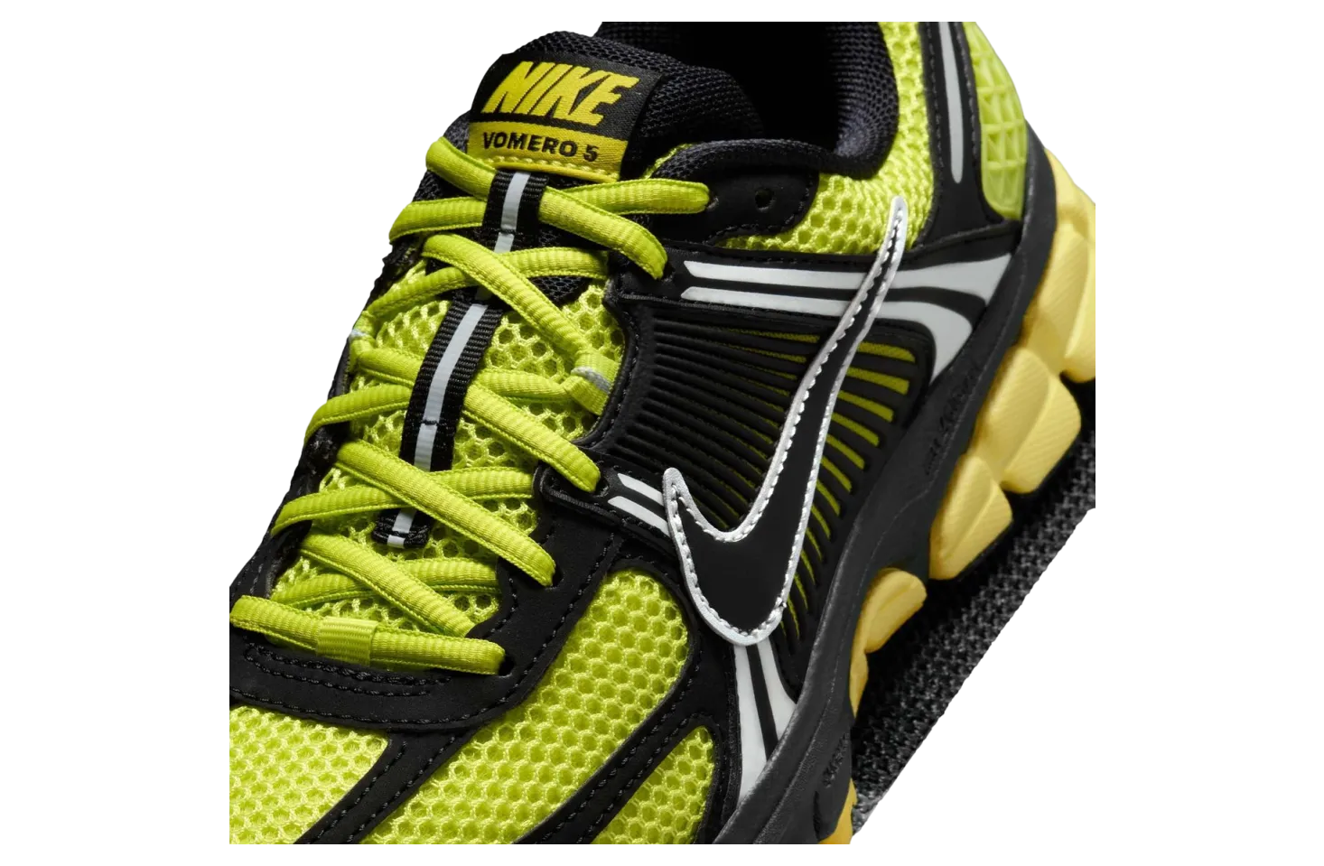 nike zoom vomero 5 bright cactus black 6