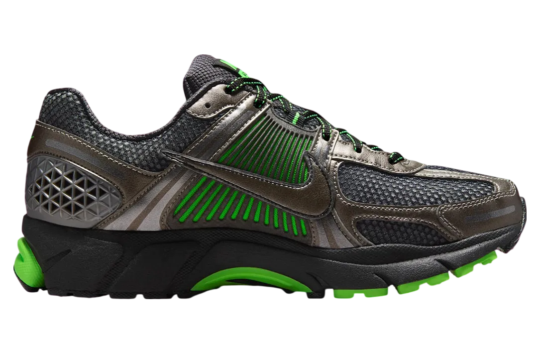 nike zoom vomero 5 metallic pewter green strike 0
