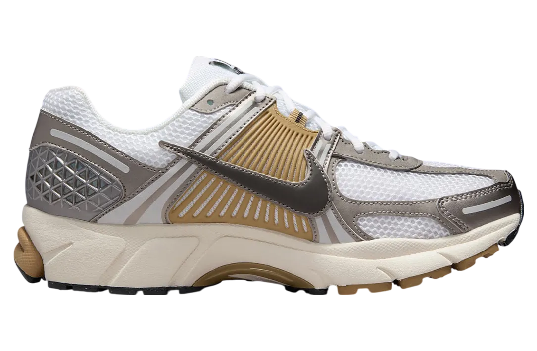 nike zoom vomero 5 metallic pewter parachute beige 0