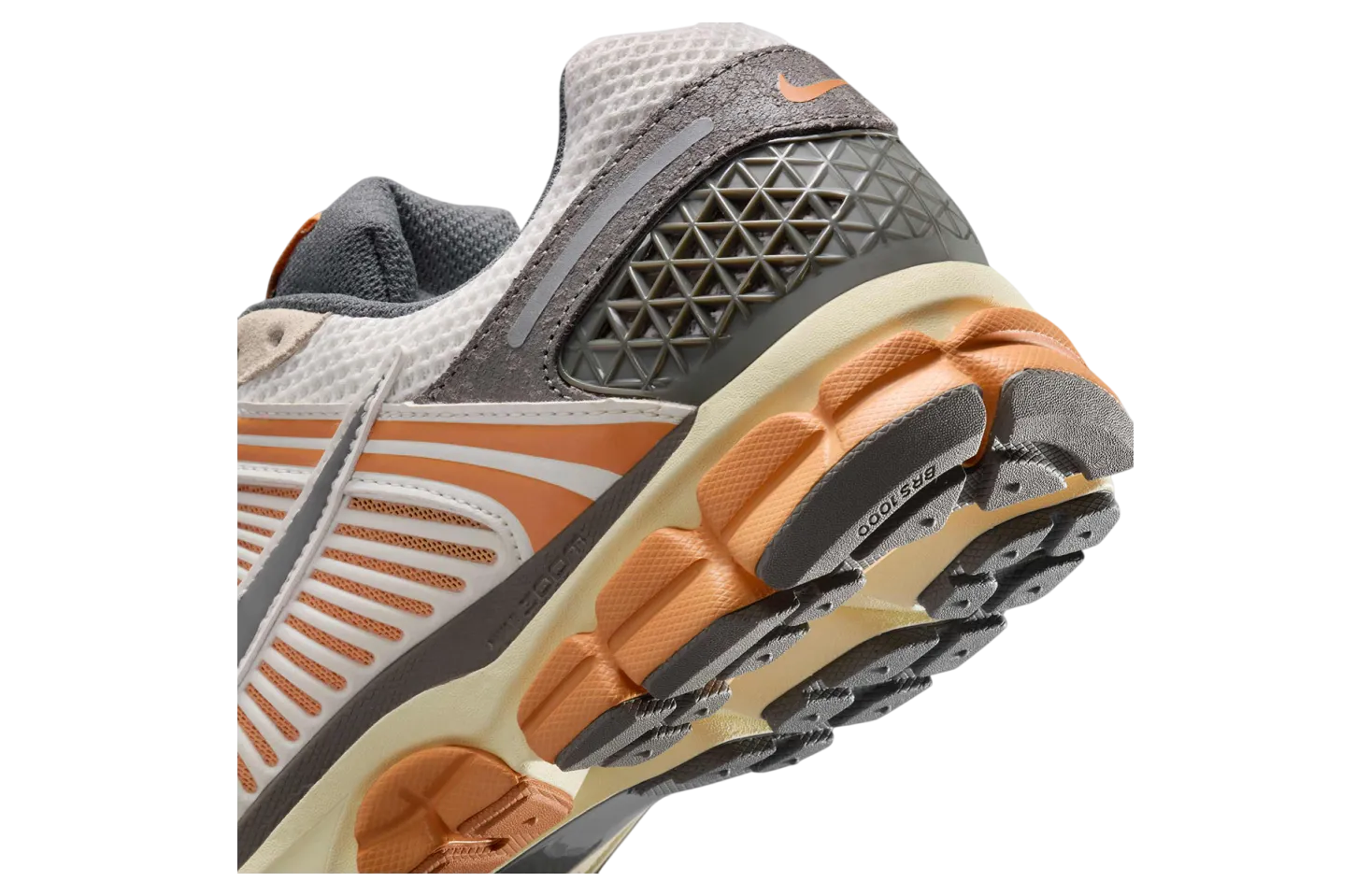 nike zoom vomero 5 phantom copper moon 5