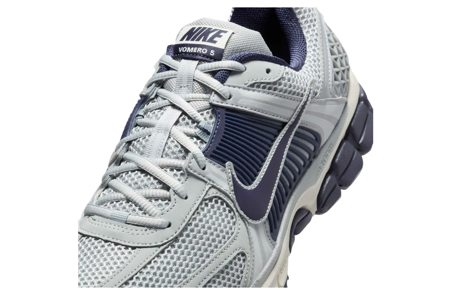 nike zoom vomero 5 vast grey blue void 5