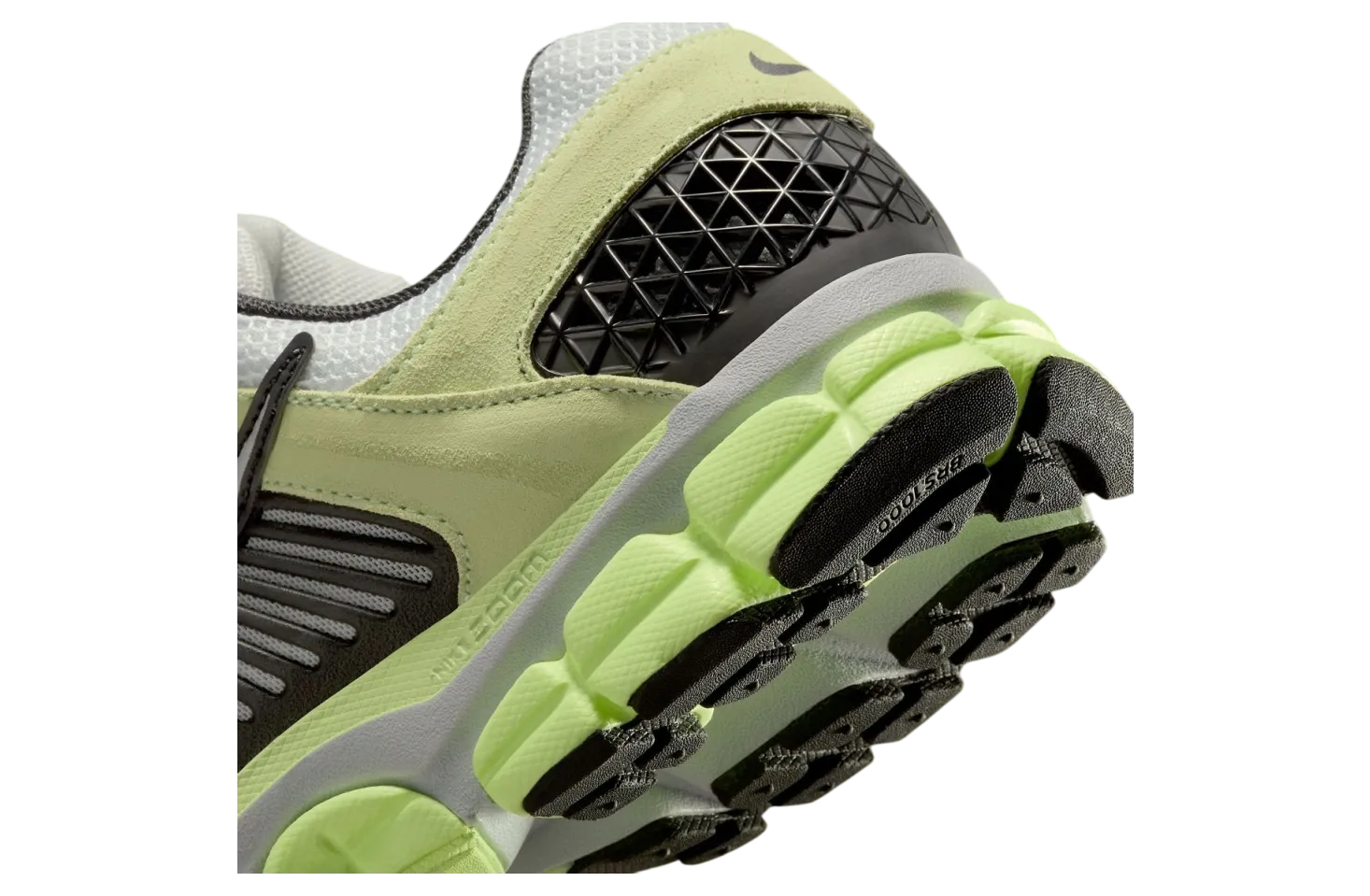 nike zoom vomero 5 wmns barely volt metallic platinum 5