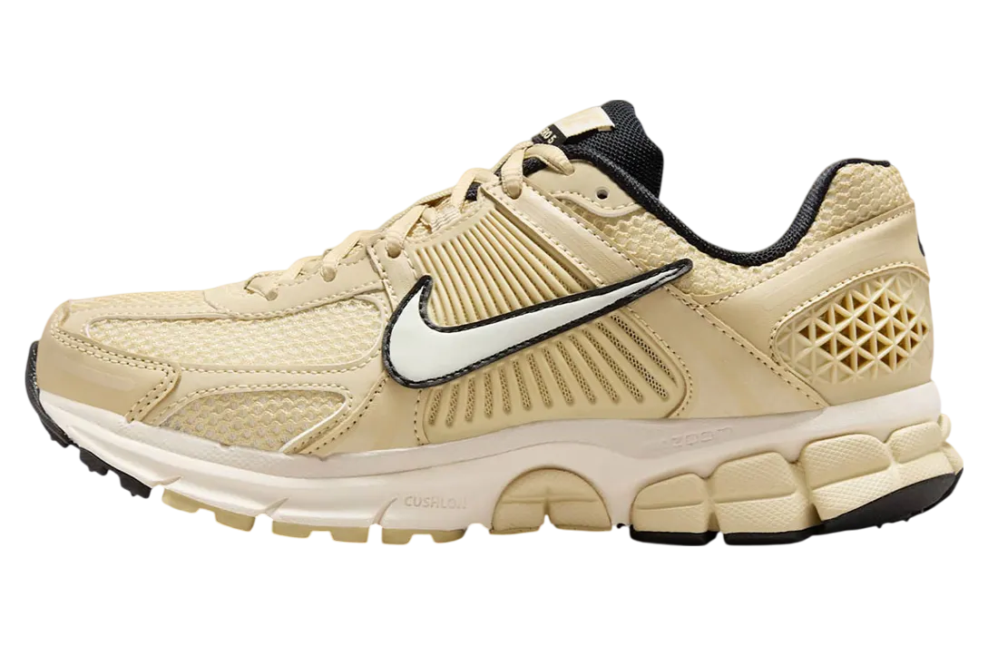nike zoom vomero 5 wmns gold white