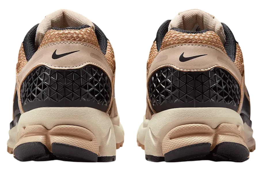 nike zoom vomero 5 wmns sanddrift hemp 3
