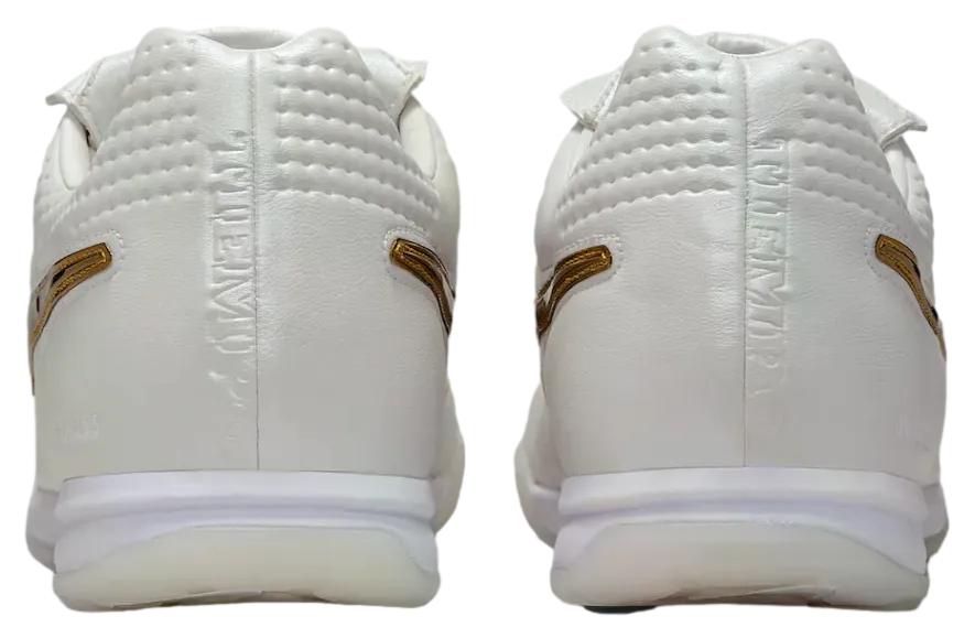 ronaldinho x nike tiempo legend touch of gold 3