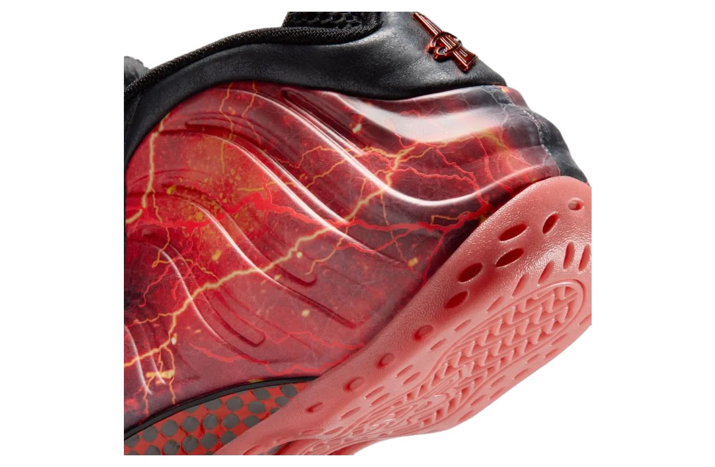 stranger things x nike air foamposite one 8