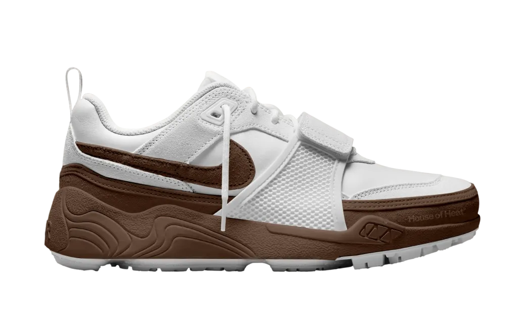 travis scott x nike zoom field jaxx light chocolate 1