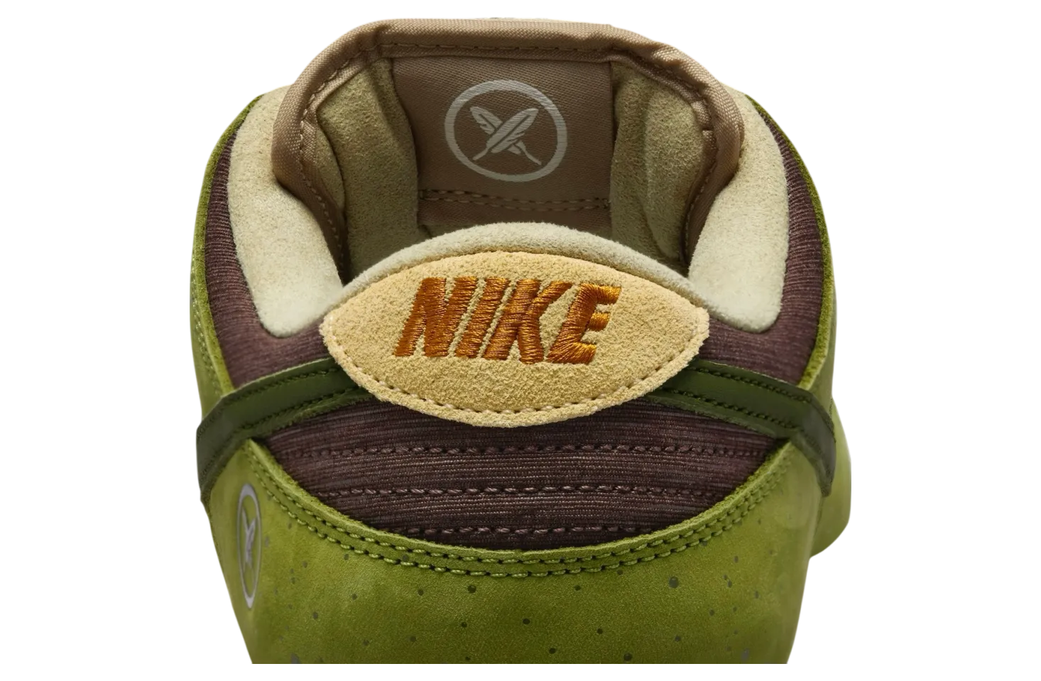 yuto horigome x nike sb dunk low asparagus 7